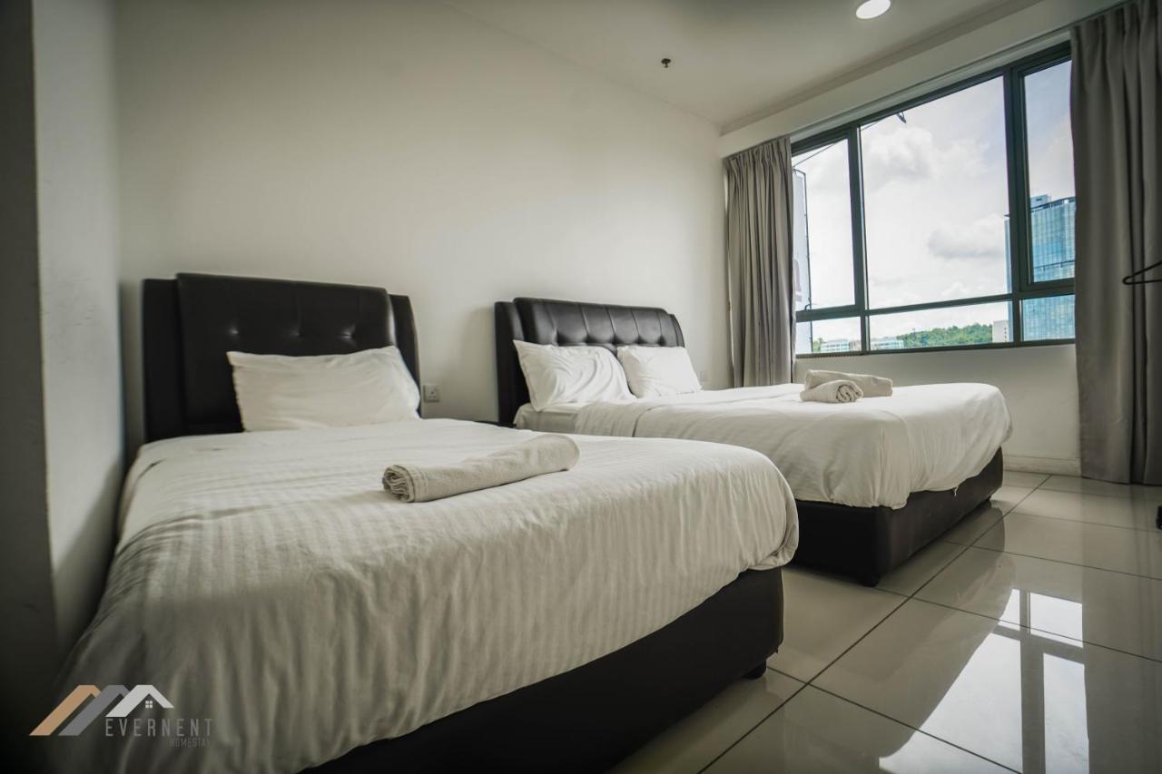 Marina Times Square Homestay By Evernent Miri Esterno foto