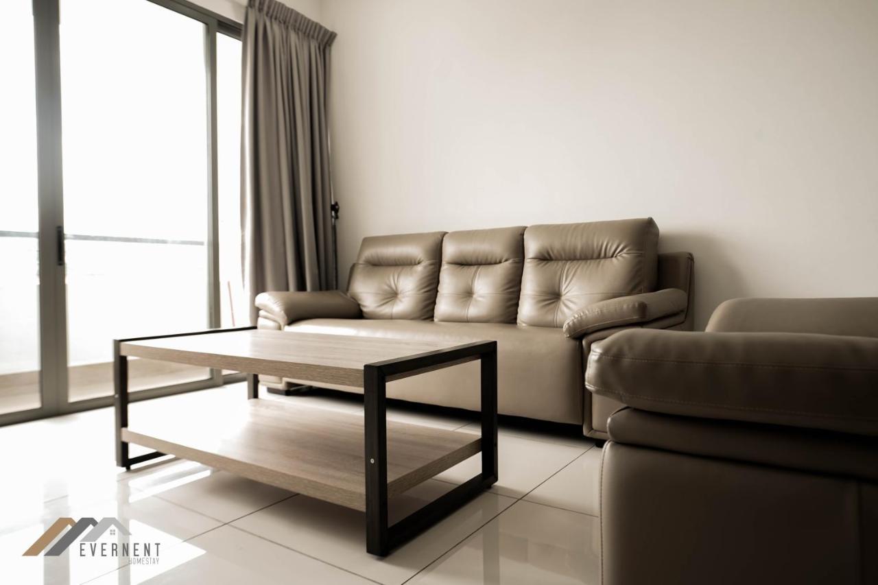 Marina Times Square Homestay By Evernent Miri Esterno foto