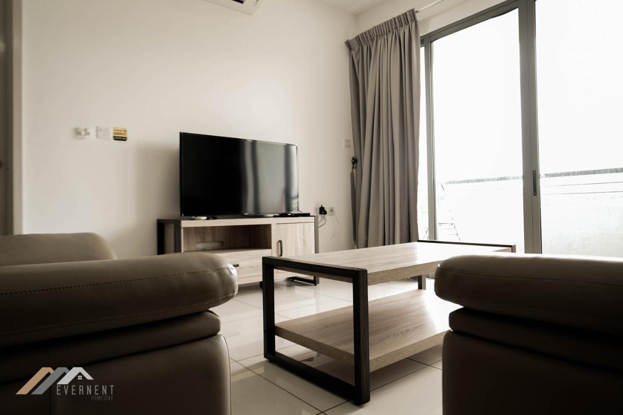 Marina Times Square Homestay By Evernent Miri Esterno foto