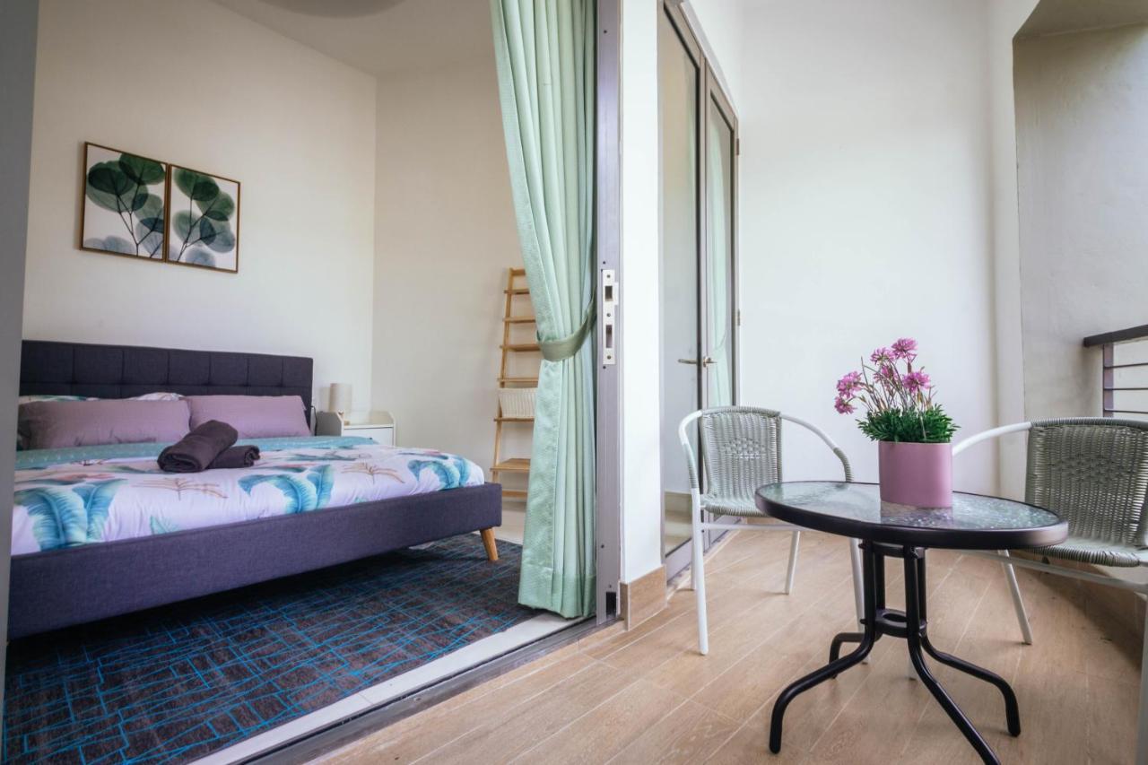 Marina Times Square Homestay By Evernent Miri Esterno foto