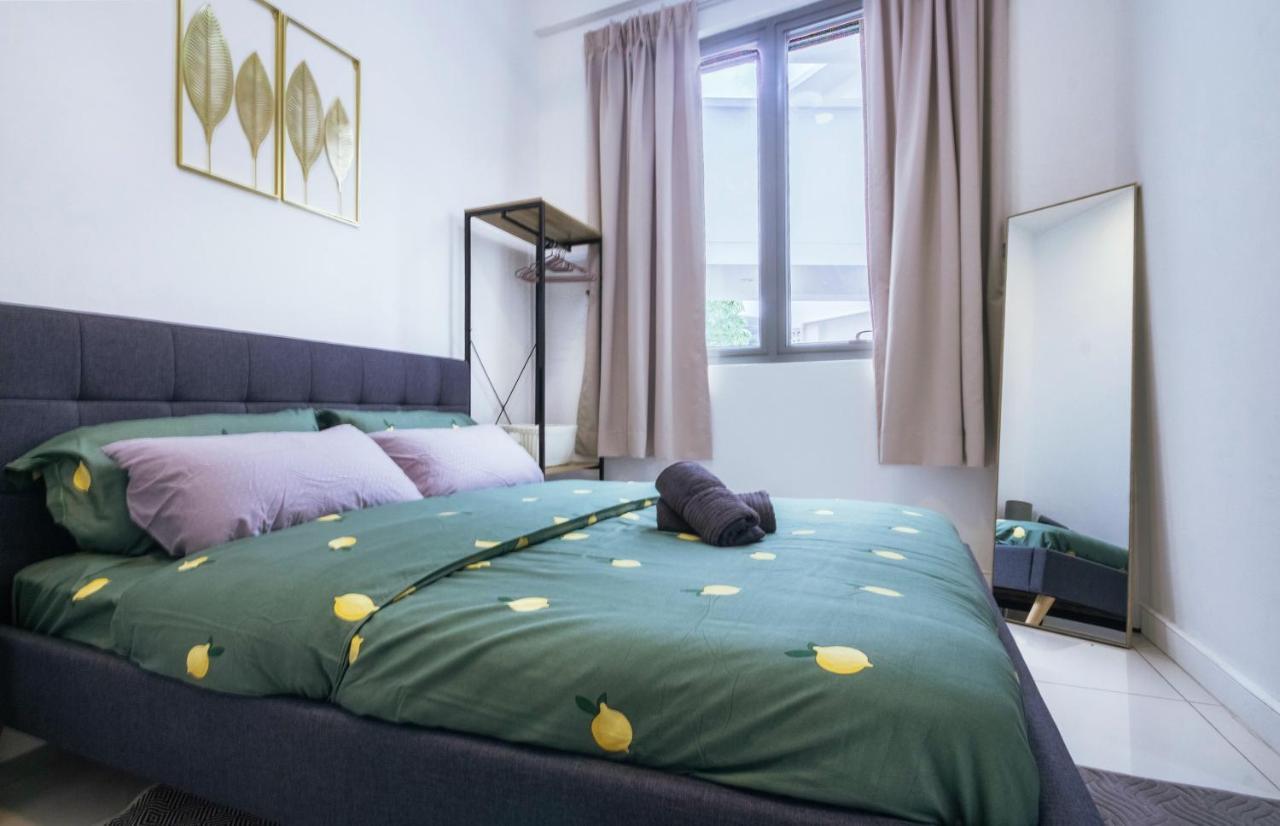 Marina Times Square Homestay By Evernent Miri Esterno foto
