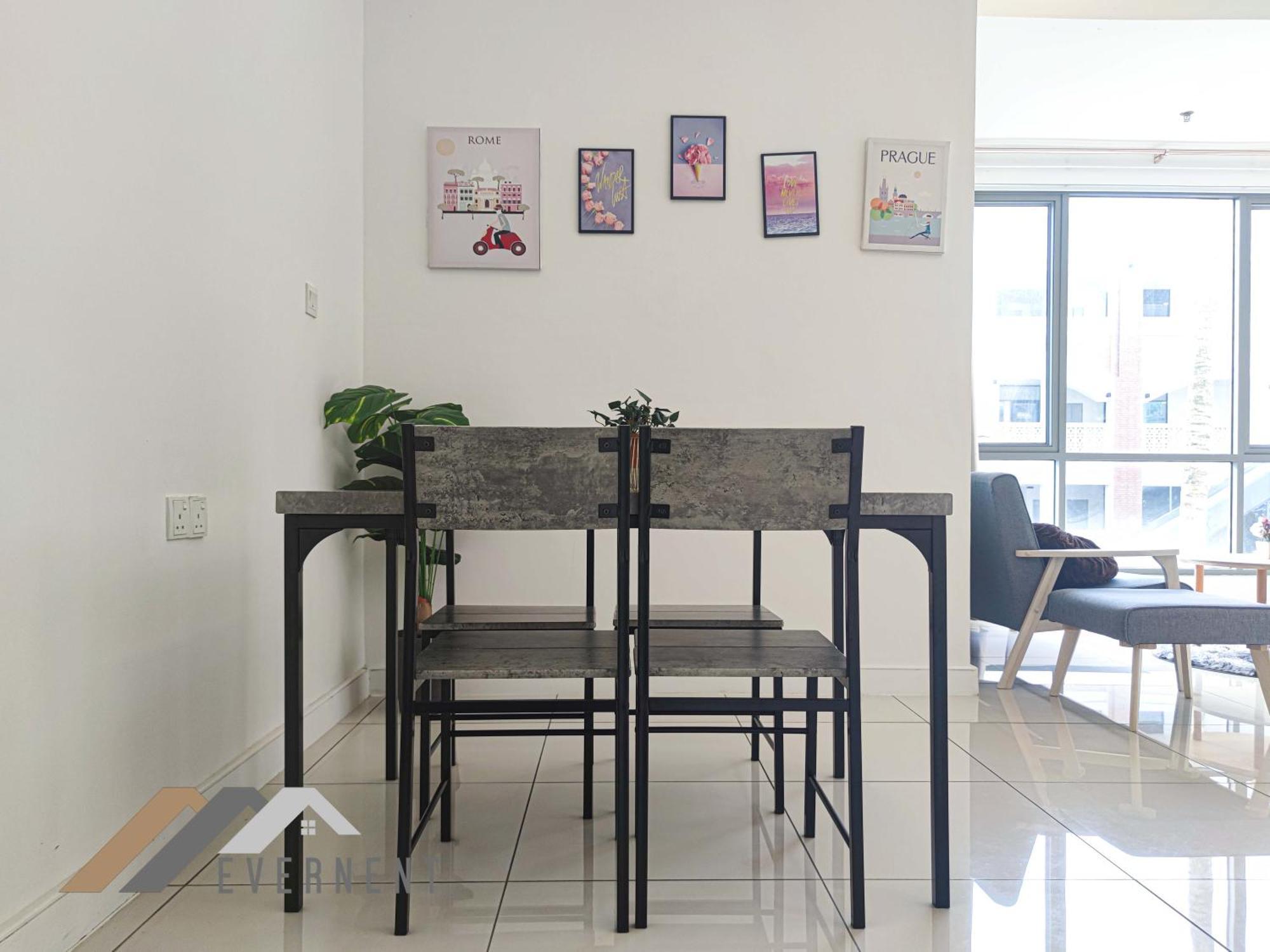 Marina Times Square Homestay By Evernent Miri Esterno foto
