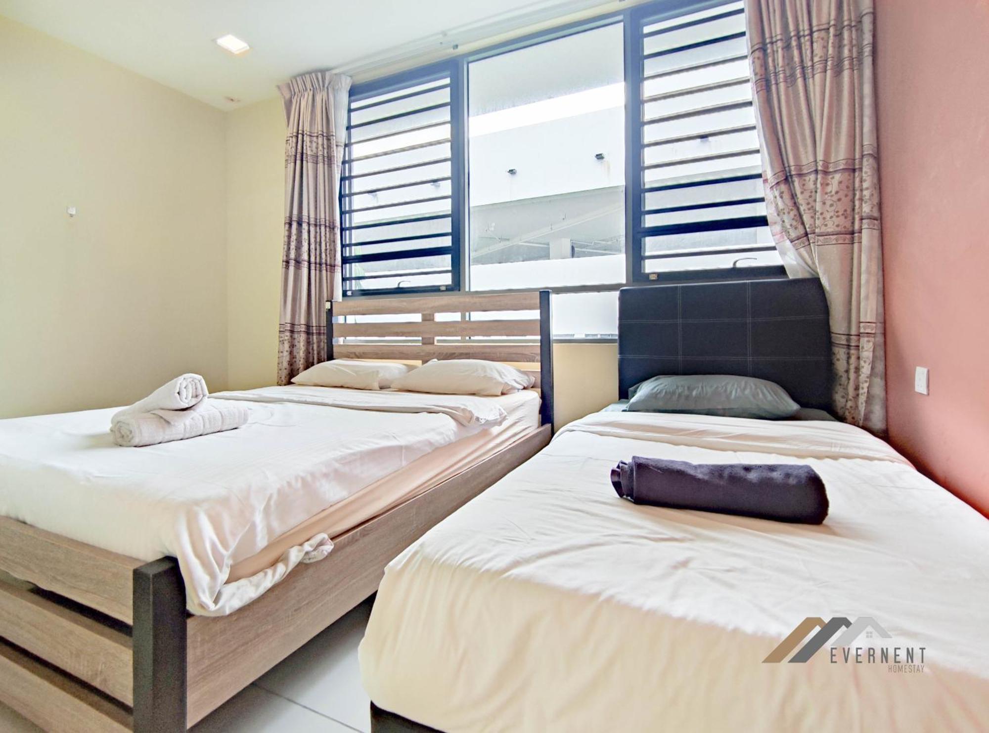 Marina Times Square Homestay By Evernent Miri Esterno foto